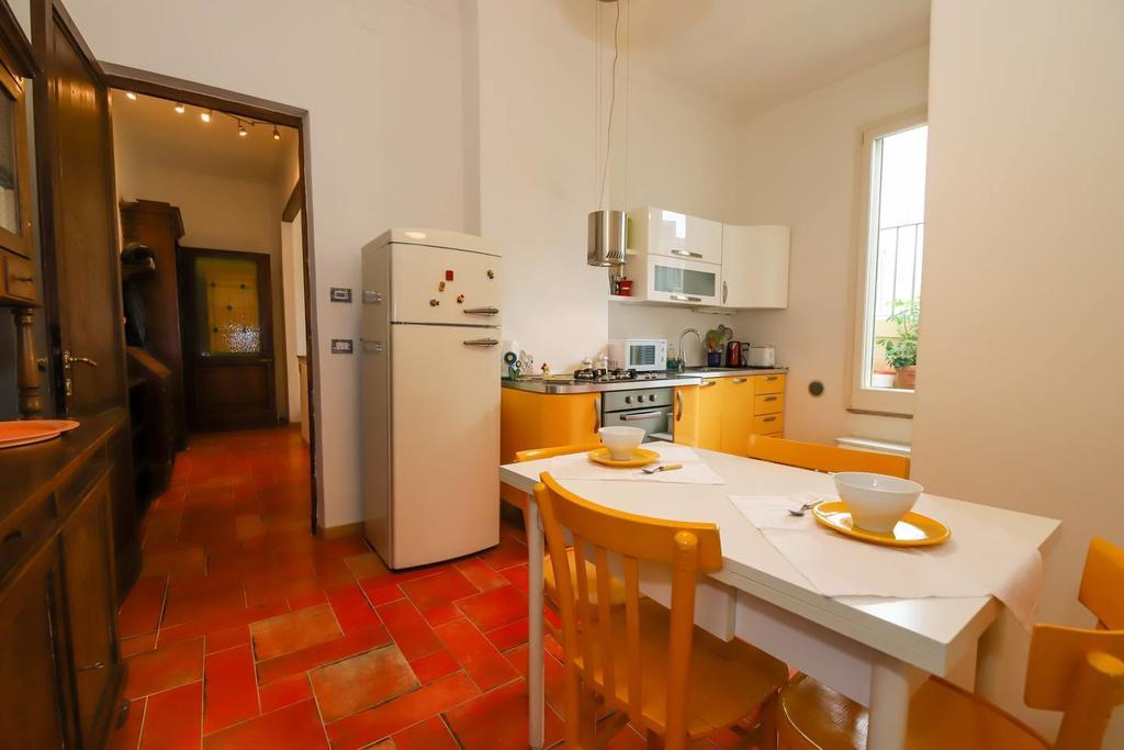 Altido Apt For 3 With Rooftop Balcony And Lovely Cityview Genova Esterno foto